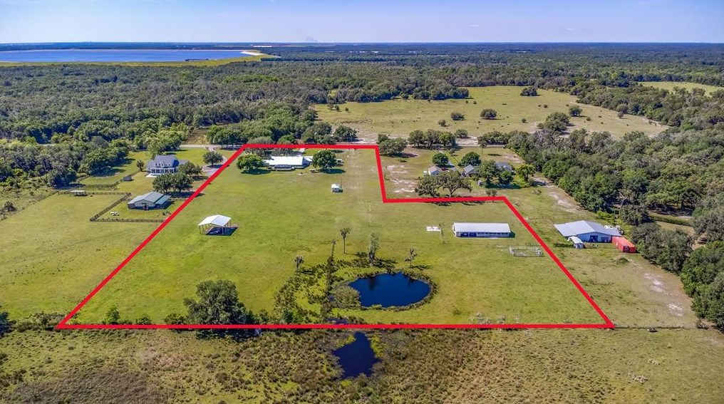 12011 Browning Rd, Lithia FL 33547-2850 exterior