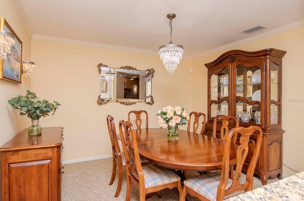 12011 Browning Rd, Lithia FL 33547-2850 exterior