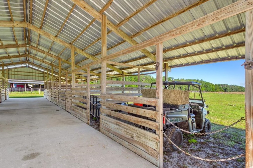 12011 Browning Rd, Lithia FL 33547-2850 exterior