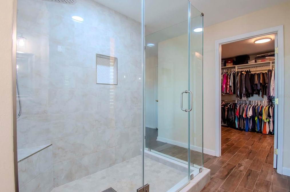 12011 Browning Rd, Lithia FL 33547-2850 exterior