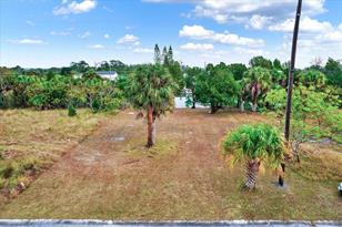 3202 Rose Arbor Dr, Hernando Beach, FL 34607 - Photo 1
