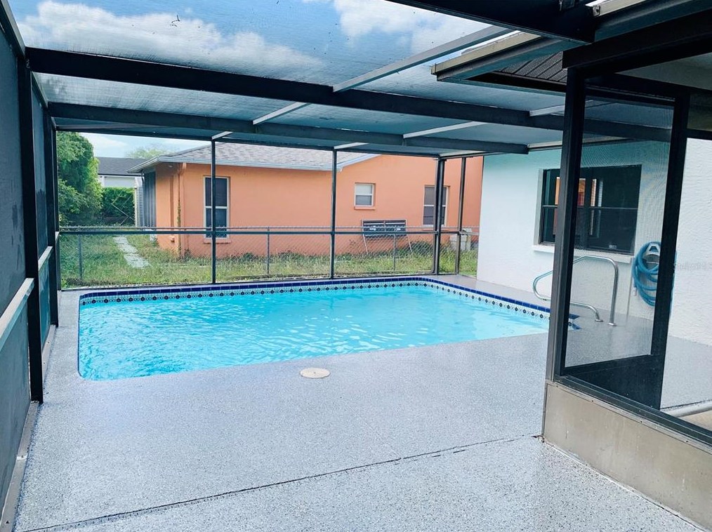 7252 Isle Dr, Port Richey FL  34668-5727 exterior