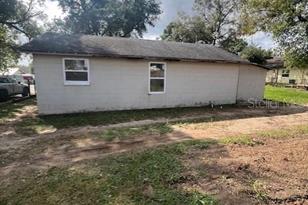 14911 Rosco St - Photo 5