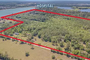 8529 Kenton Rd, Wesley Chapel, FL 33545 - Photo 5