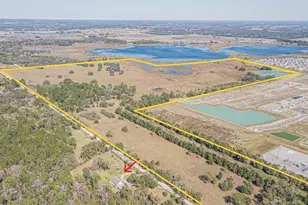 8529 Kenton Rd, Wesley Chapel, FL 33545 - Photo 37