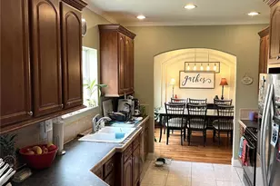 8529 Kenton Rd, Wesley Chapel, FL 33545 - Photo 13