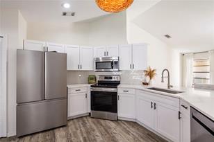 6305 Forrestal Dr - Photo 19