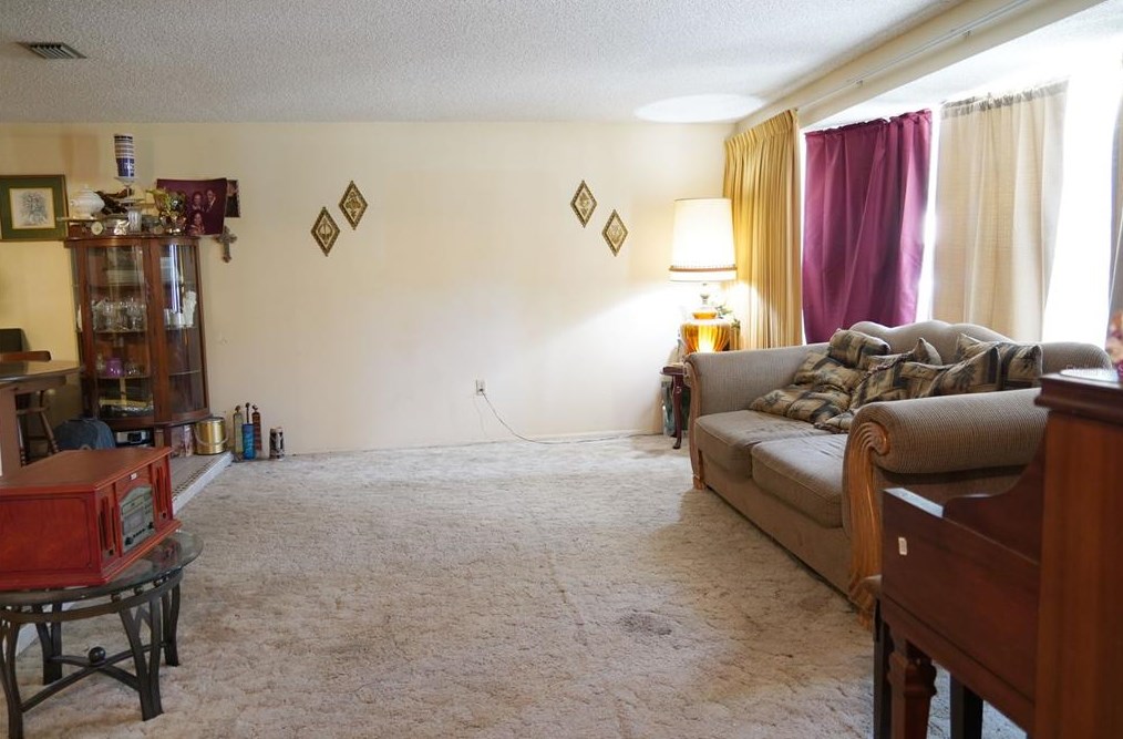 3807 Norfolk St, Tampa FL 33610-1131 exterior