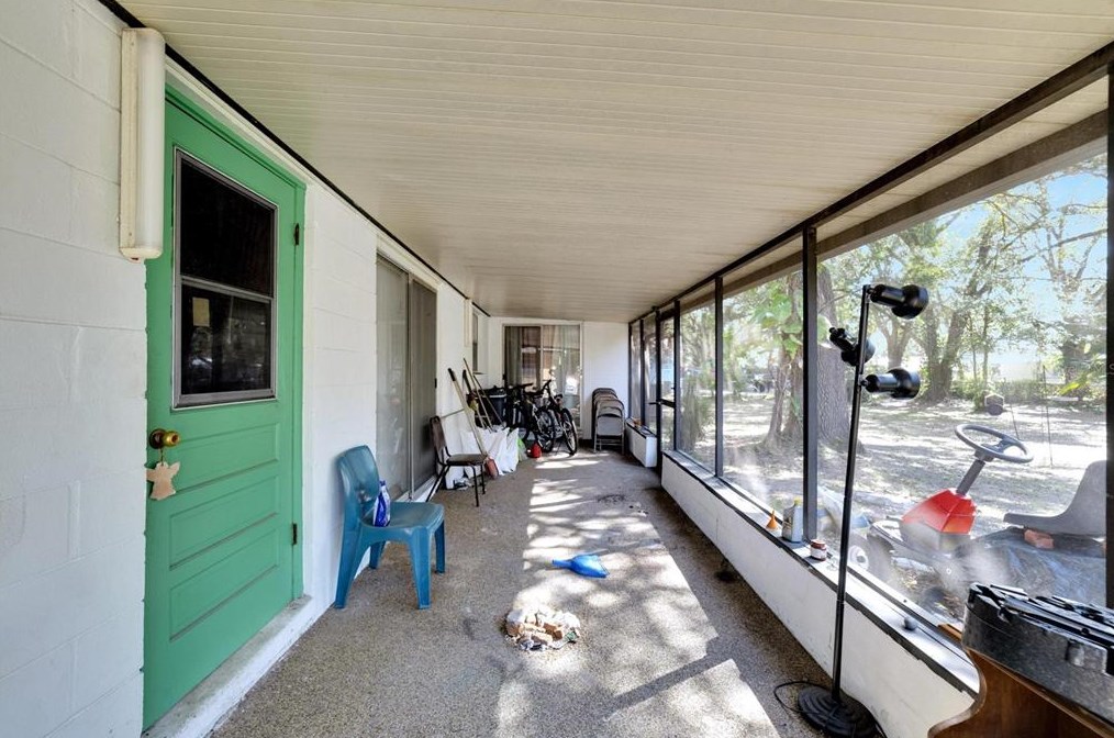 3807 Norfolk St, Tampa FL 33610-1131 exterior