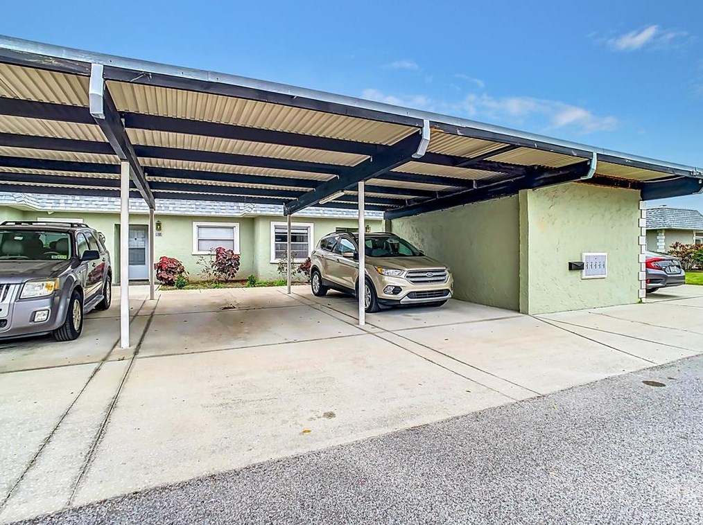 9612 Midiron Ct, New Port Richey FL  34655-1964 exterior