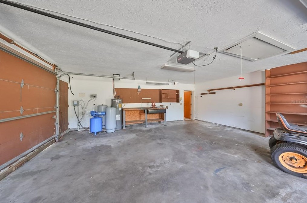 11312 Donneymoor Dr, Riverview FL  33569-6402 exterior