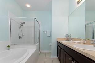 1009 Windton Oak Dr - Photo 5