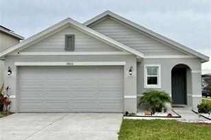 7855 Davie Ray Dr, Zephyrhills, FL 33540 - Photo 19