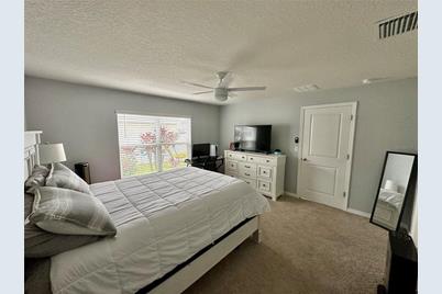 7855 Davie Ray Dr, Zephyrhills, FL 33540 - Photo 13