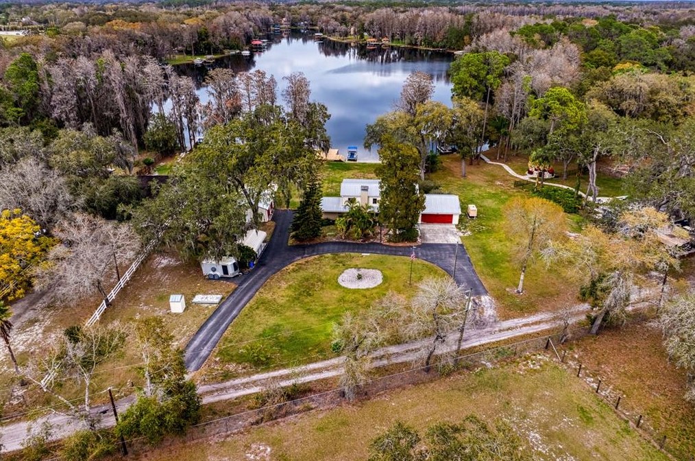 8535 Old Country Rd, Odessa FL  33556-4227 exterior