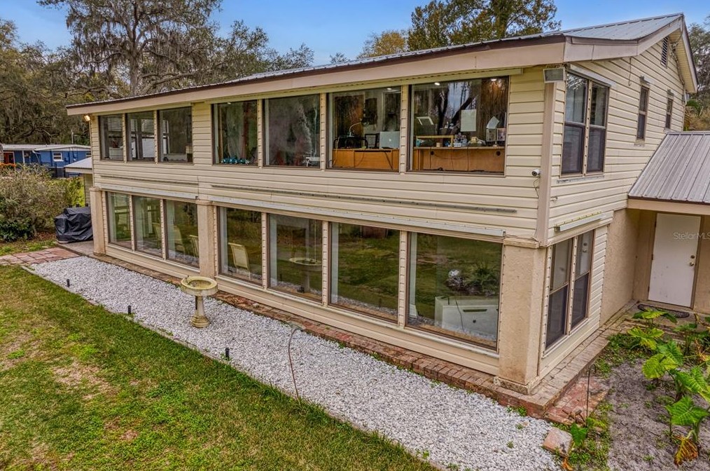 8535 Old Country Rd, Odessa FL  33556-4227 exterior