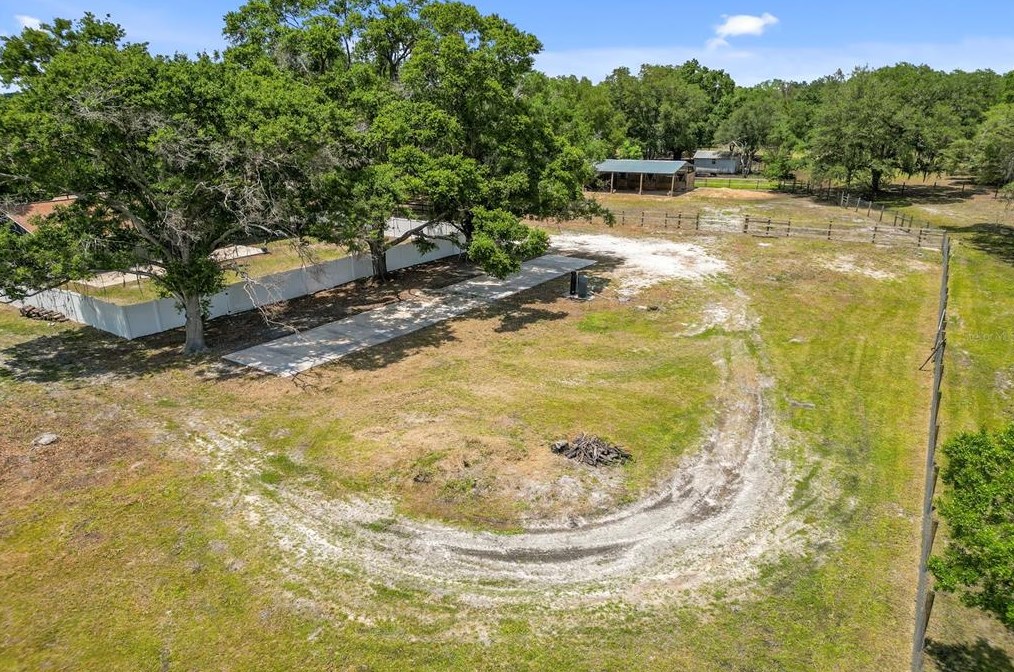 6610 Papa Guy Ln, Plant City FL  33565-7307 exterior