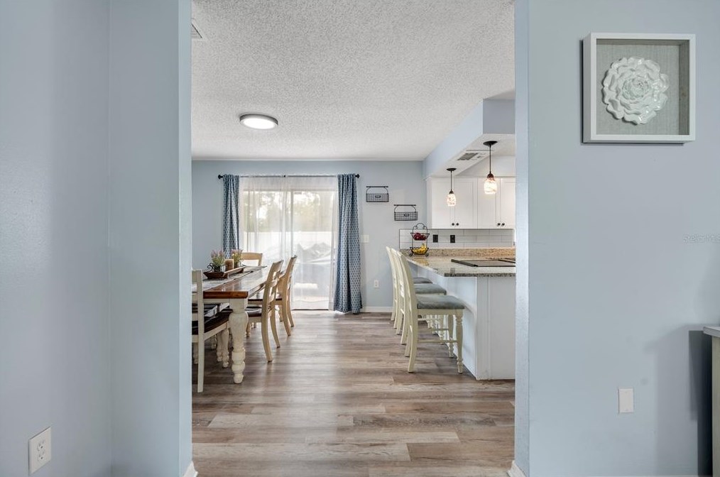 6610 Papa Guy Ln, Plant City FL  33565-7307 exterior