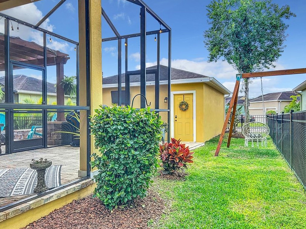 11221 Winthrop Lake Dr, Riverview FL  33578-4676 exterior