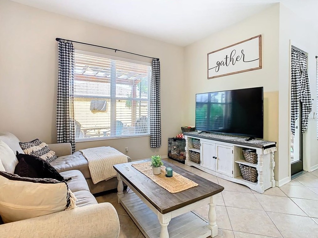 11221 Winthrop Lake Dr, Riverview FL  33578-4676 exterior