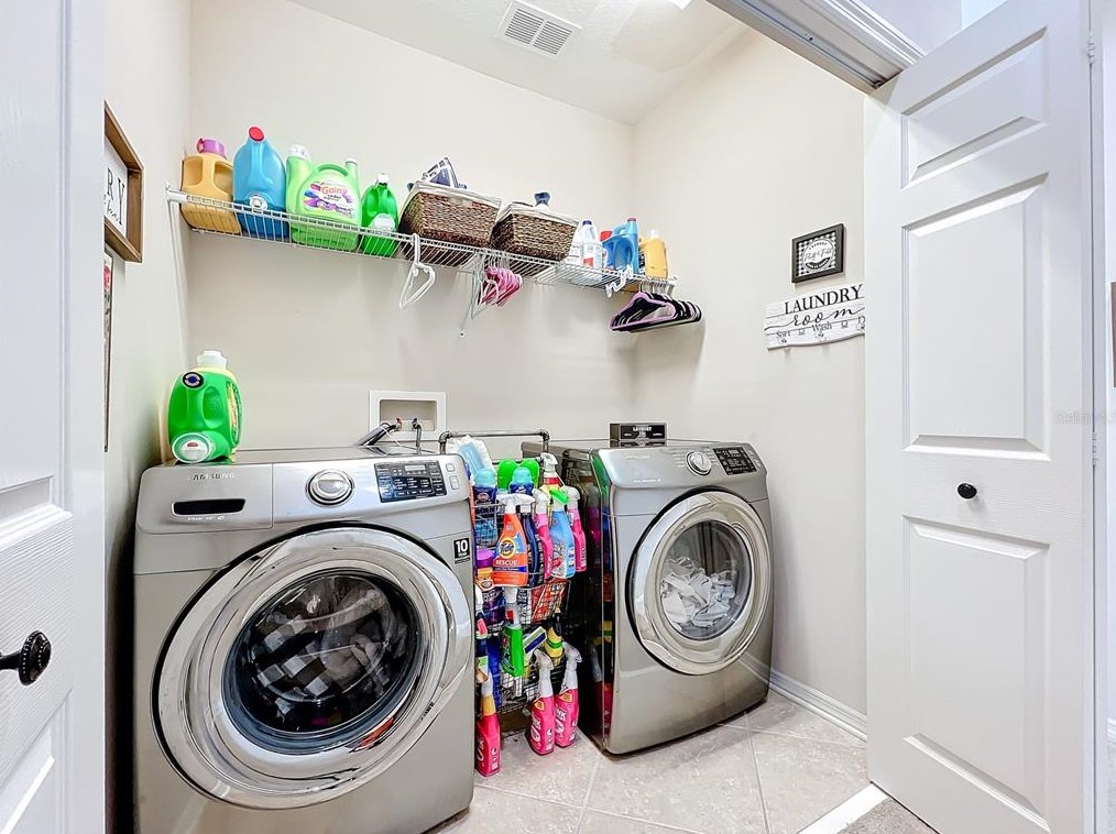 11221 Winthrop Lake Dr, Riverview FL  33578-4676 exterior