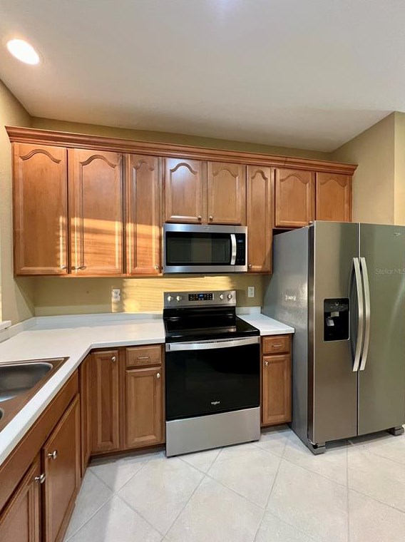 2117 Park Crescent Dr, Land O Lakes FL  34639-5469 exterior
