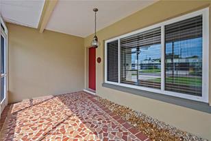 4147 52nd Ave S - Photo 5