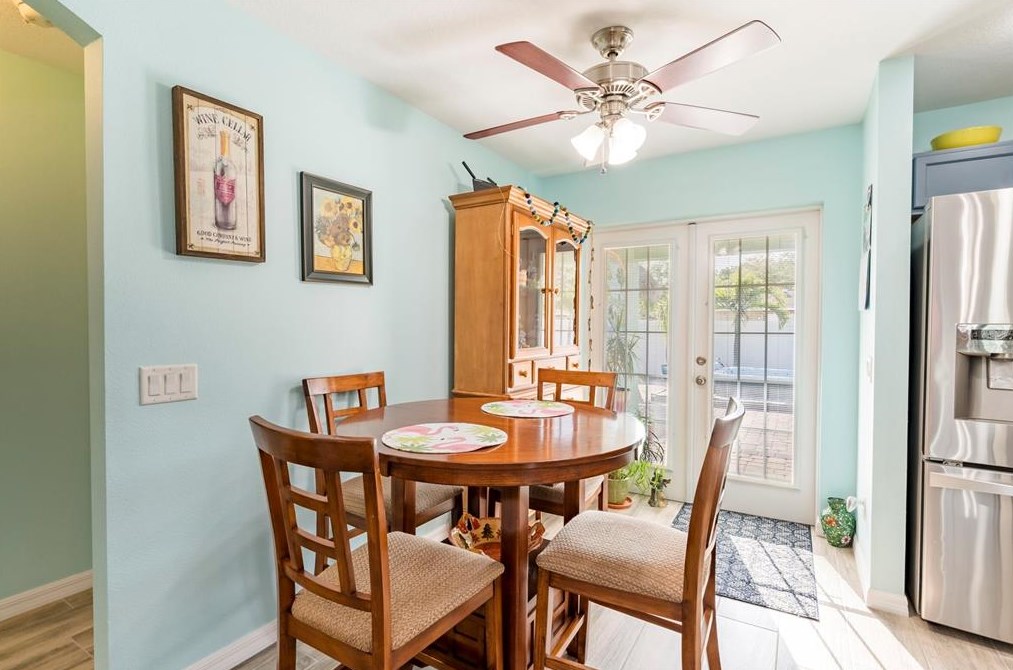 1336 74th St, Saint Petersburg FL  33710-4529 exterior