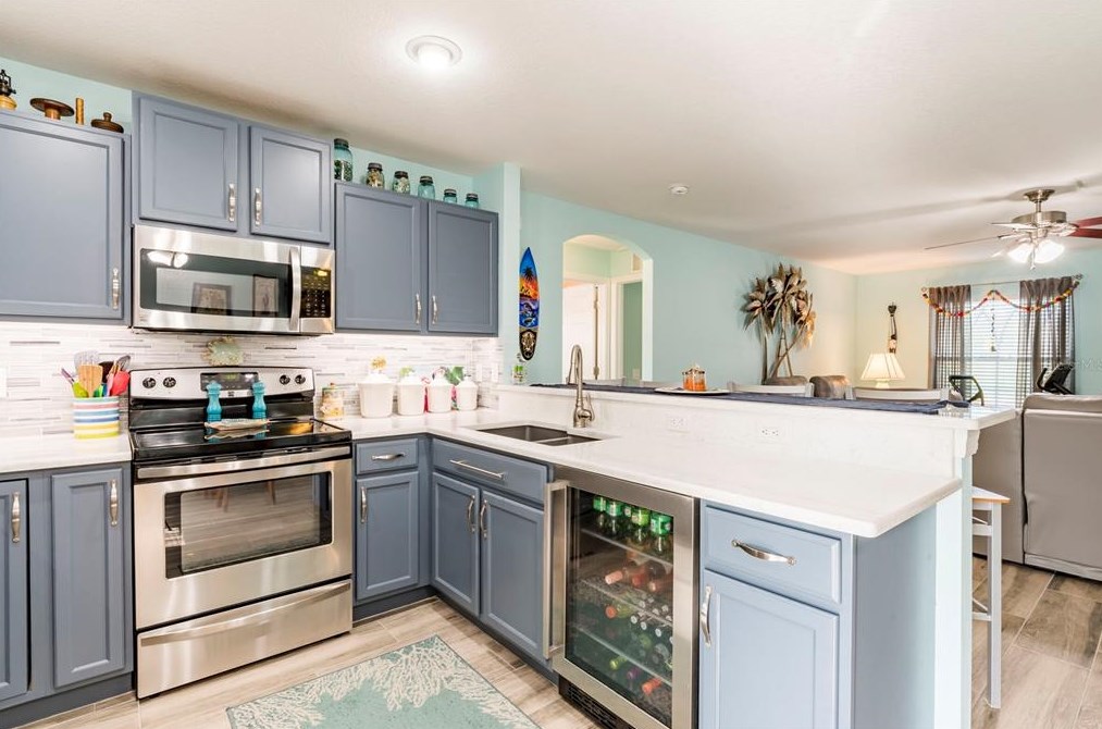 1336 74th St, Saint Petersburg FL  33710-4529 exterior