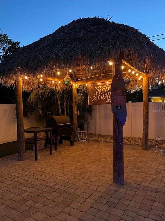 1336 74th St, Saint Petersburg FL  33710-4529 exterior