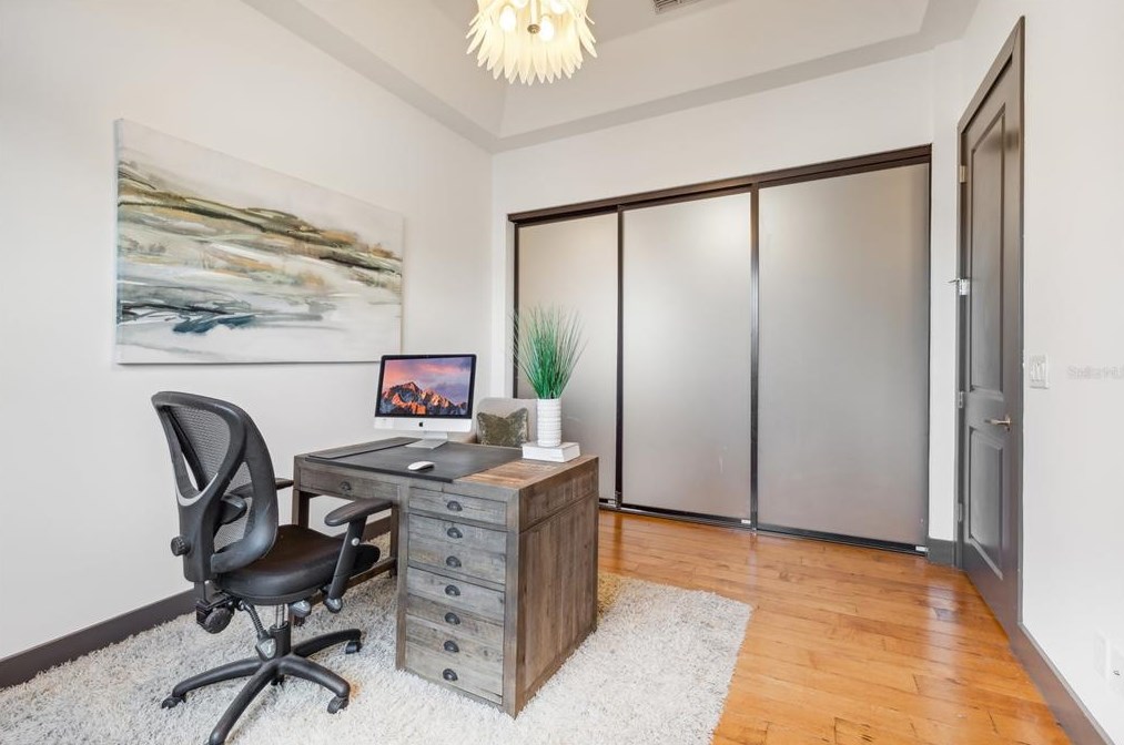 409 4 Ave, Largo FL 33770-1548 exterior