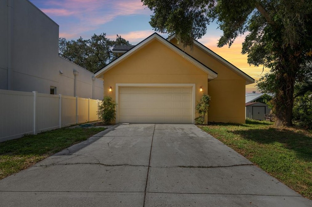 409 4 Ave, Largo FL 33770-1548 exterior