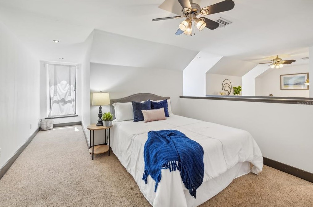 409 4 Ave, Largo FL 33770-1548 exterior