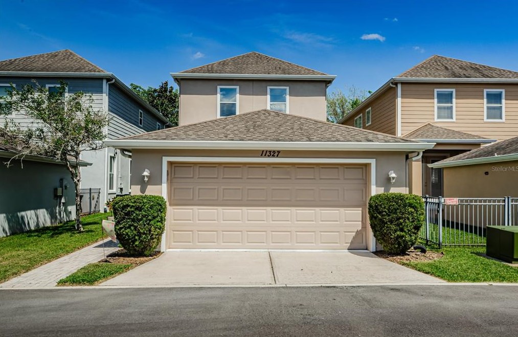 11327 Emerson Lake Dr, Riverview FL  33578-4282 exterior