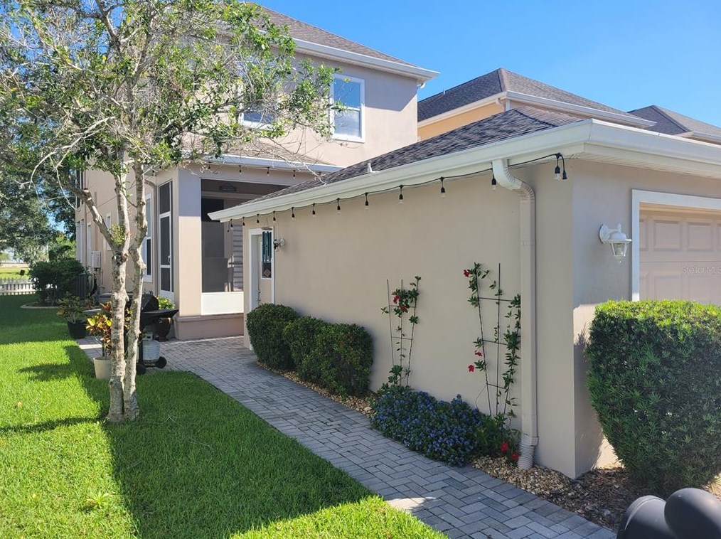 11327 Emerson Lake Dr, Riverview FL  33578-4282 exterior