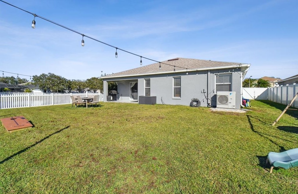 7513 Canal Point Ct, Zephyrhills FL  33545-8285 exterior