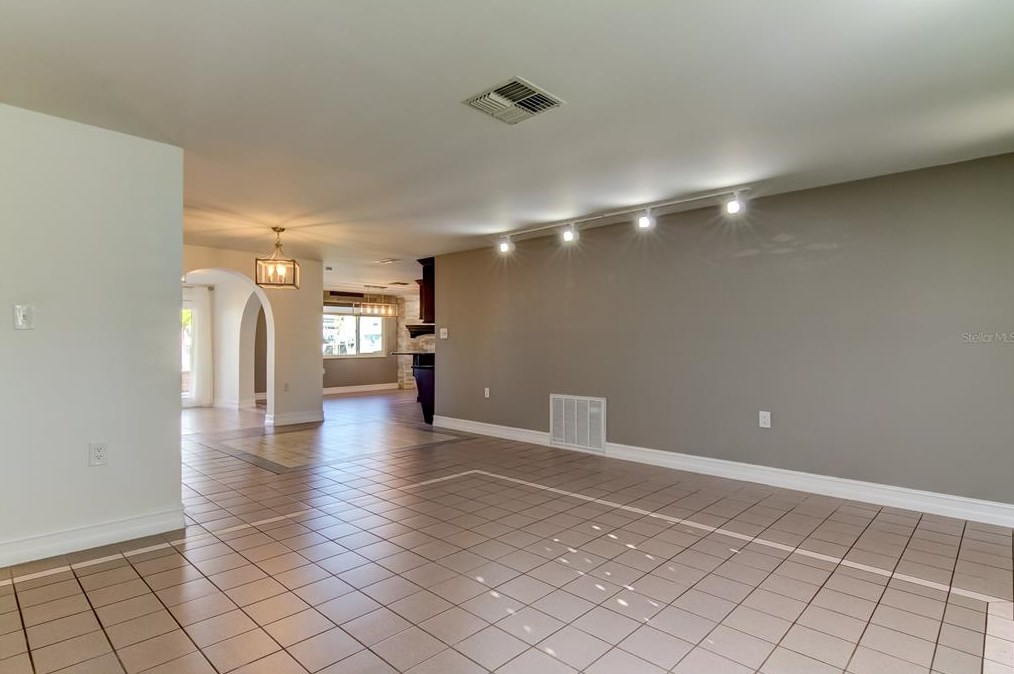 13841 Barnard Ave, Port Richey FL  34667-1305 exterior