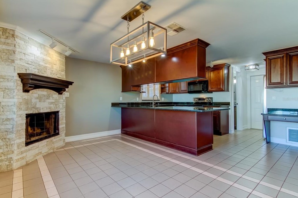 13841 Barnard Ave, Port Richey FL  34667-1305 exterior