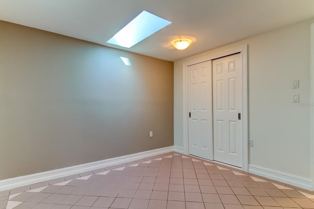 13841 Barnard Ave, Port Richey FL  34667-1305 exterior