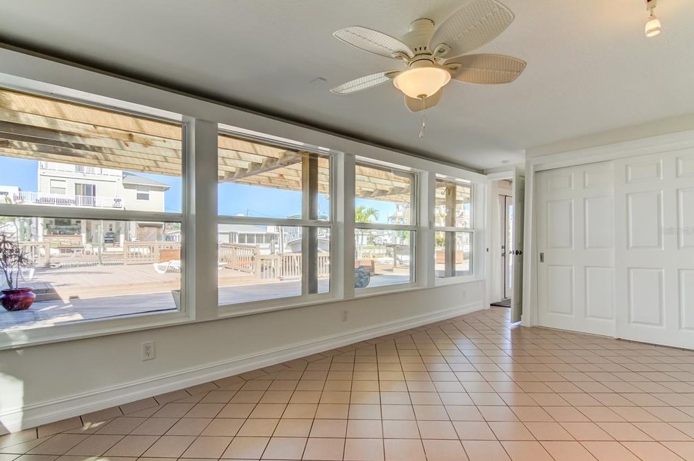 13841 Barnard Ave, Port Richey FL  34667-1305 exterior