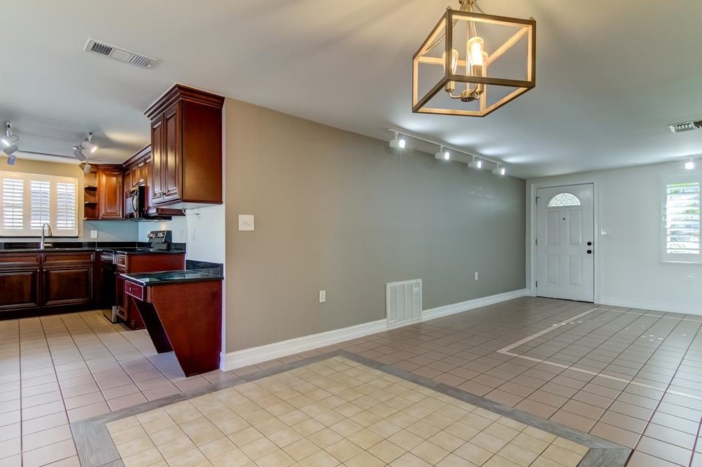 13841 Barnard Ave, Port Richey FL  34667-1305 exterior