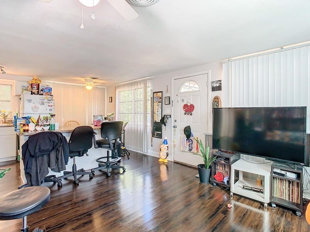 5750 Illinois Ave, New Port Richey FL  34652-2838 exterior