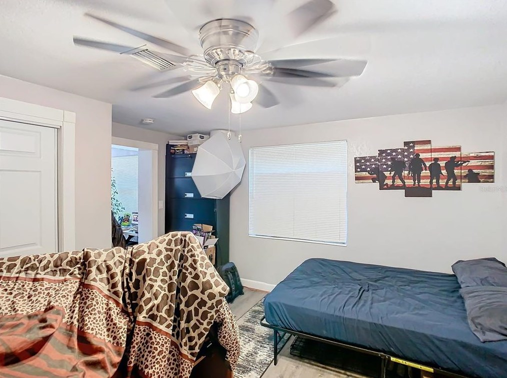 5750 Illinois Ave, New Port Richey FL  34652-2838 exterior