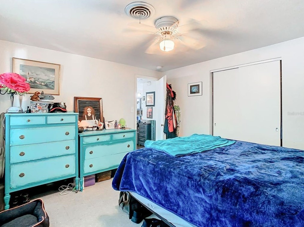 5750 Illinois Ave, New Port Richey FL  34652-2838 exterior