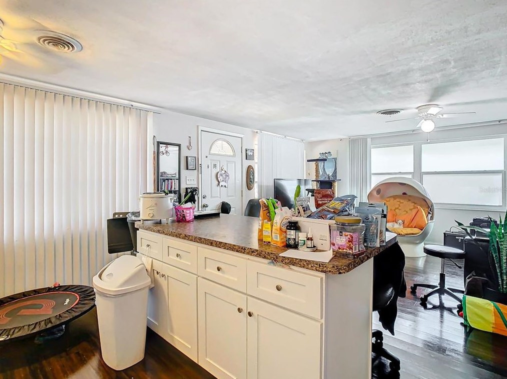 5750 Illinois Ave, New Port Richey FL  34652-2838 exterior