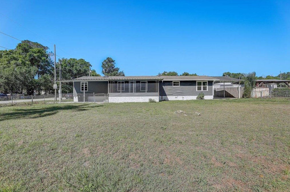 2643 Blue Bream Dr, Lake Wales FL  33898-8825 exterior