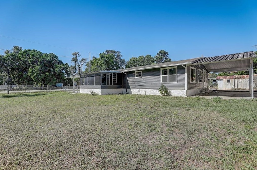 2643 Blue Bream Dr, Lake Wales FL  33898-8825 exterior