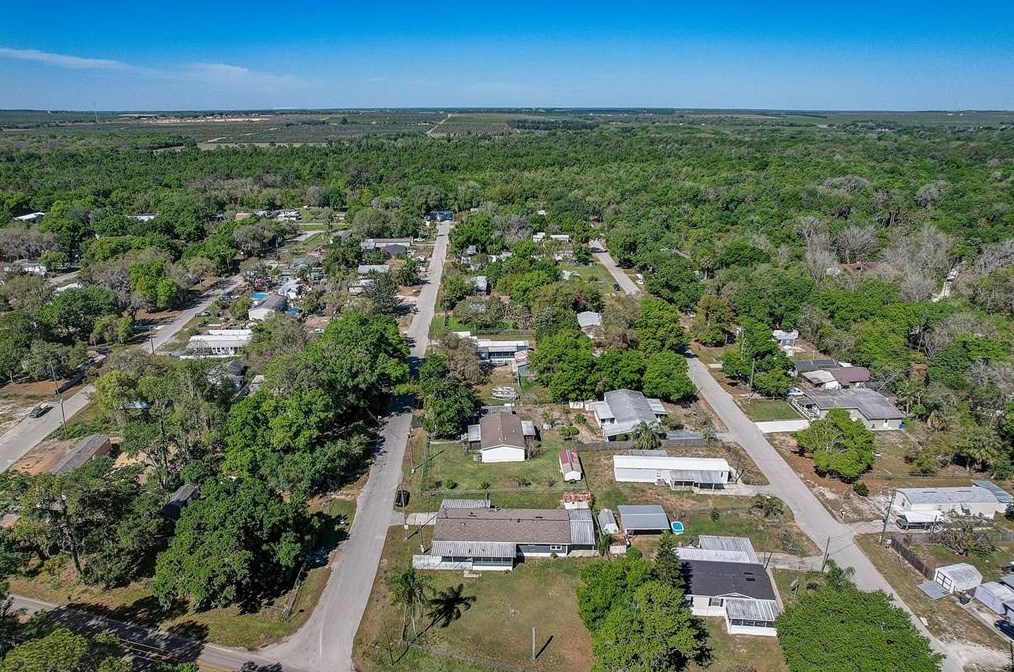 2643 Blue Bream Dr, Lake Wales FL  33898-8825 exterior