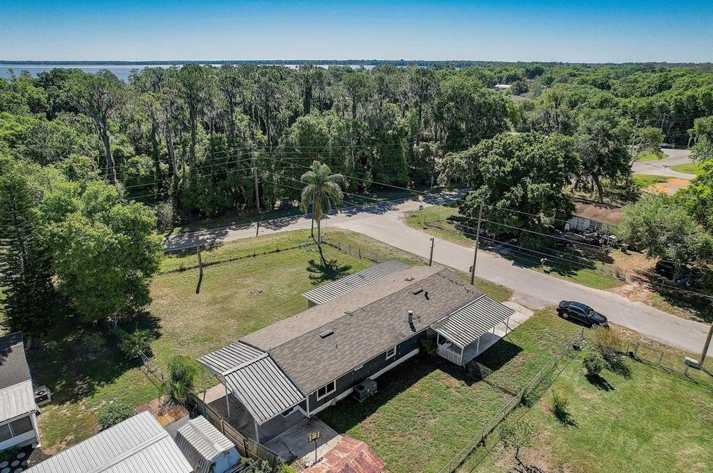 2643 Blue Bream Dr, Lake Wales FL  33898-8825 exterior