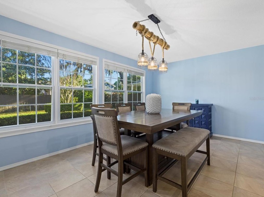 9308 Alanbrooke St, Tampa FL  33637-4946 exterior